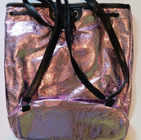 Backpack - Picture 2 of 3